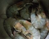 Foto langkah ke 1 dari resep Tumis Udang Kacang Panjang.