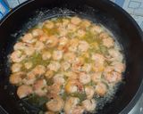 Foto langkah ke 1 dari resep Udang goreng mentega simple (cocok utk pemula).