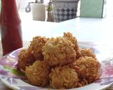 Foto langkah ke 4 dari resep Bola Rambutan Tahu Mie.