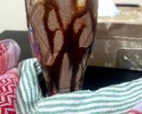 ओरियो बिस्कुट मिल्क शेक (oreo biscuit milkshake recipe in Hindi) रेसिपी चरण 4 फोटो