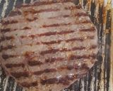 Pas rețetă Cheeseburger făcut în casă 1 fotografie