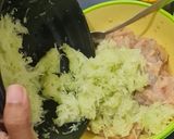 Foto langkah ke 2 dari resep Siomay Ayam Udang Empuk.