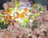 Foto del paso 2 de la receta: Carne molida de res con perejil