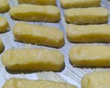 Foto langkah ke 6 dari resep Adonan cookies untuk dua macam.