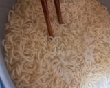 Foto del paso 6 de la receta: Ramen de Mariscos Intervenido al Estilo Coreano