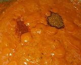 A picture of step 5 of Paneer lababdar.
