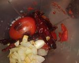 Foto del paso 3 de la receta: Salsa de chile morita