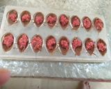 A picture of step 4 of Chocolates in jem and nuts.