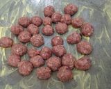 Foto langkah ke 2 dari resep Semur bola daging cincang ala mamah.