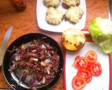 A picture of step 7 of Juicy homemade burgers-with caramelized onions.