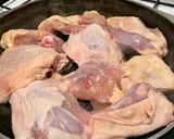 Foto del paso 1 de la receta: Estofado de pollo