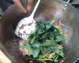 (Video inside) Thai Pad see ew recipe step 10 photo