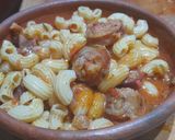 Foto del paso 2 de la receta: Fideos en salsa de chorizos y salamines (reciclado)