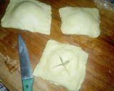 A picture of step 6 of Puff pastry Beef box.