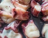 Foto del paso 1 de la receta Salpicón de marisco 🐙🐙🦐🦐