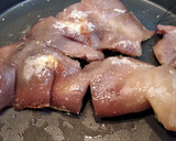 Foto del paso 2 de la receta: Jeta (Careta de cerdo asada), en microondas