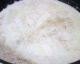 A picture of step 2 of Seviyan kheer.