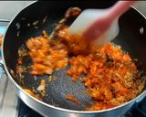 A picture of step 4 of Paneer tikka masala.
