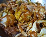A picture of step 1 of Crab malai curry.