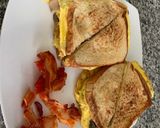 Foto del paso 3 de la receta: Sándwich de tortilla de huevo