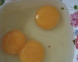 Foto langkah ke 1 dari resep Telur Dadar Thailand | Khai Jiao.