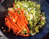 Foto del paso 4 de la receta: Pseudo Chop Suey (chapsui) de pollo