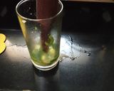 A picture of step 2 of Coconut Khus Punch.
