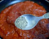 A picture of step 5 of Schezwan sauce.