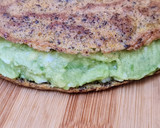 Foto del paso 5 de la receta: Sanguchito saludable de palta y huevo con pan de lino en sartén 🍳 pancito sin horno 🥵