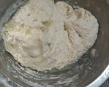 A picture of step 4 of Afghani fateer.