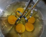 Foto langkah ke 1 dari resep Bolu Ketan Hitam Keju Viral.