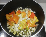 Foto del paso 3 de la receta: Estofado de potón con patatas 🐙 🥔
