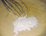 Foto del paso 4 de la receta: Queque de Yogurth Vainilla y Limón 🍋