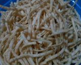 Foto langkah ke 3 dari resep Sistik bawang renyah tanpa telur.