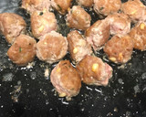 Foto del paso 1 de la receta: Arroz en paella de costillas con alcachofas y habitas