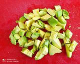 Foto del paso 2 de la receta Escalibada con aguacates