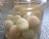 Hình bước làm 1 của món Trứng Cút Ngâm Tương