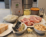 Foto del paso 1 de la receta: Jamoncitos de pollo en salsa de almendras