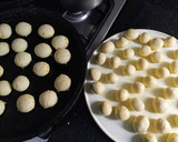 Foto del paso 4 de la receta: Chipas livianitos para tener a mano