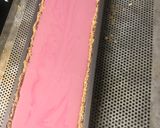 Une image de l'étape 5 de Tarte panna cotta chocolat blanc / framboise sans cuisson au four.