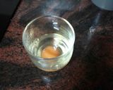 Foto del paso 1 de la receta: Huevos rotos