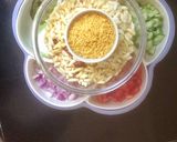 A picture of step 1 of Veg murmura chaat.