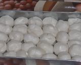 A picture of step 8 of Aloo ki takari, choley ka salan, suji ka halwa and puri.