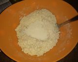 A picture of step 1 of Easy Tea Scones.