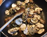 Une image de l'étape 4 de Dos de cabillaud aux champignons et purée de carottes.