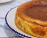 Foto langkah ke 4 dari resep Burnt Cheese Cake.