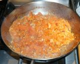 Foto del paso 3 de la receta: MEDALLONES DE LOMO DE CERDO A LA PLANCHA CON SALSA DE TOMATE FRESCA Y ESPÁRRAGOS ASADOS.JON STYLE