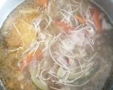 Foto del paso 5 de la receta: Sopa japonesa de miso panceta y verduras