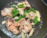 Foto langkah ke 3 dari resep Ayam bawang.