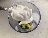 Foto del paso 2 de la receta: Salsa de albahaca para aliñar ensaladas